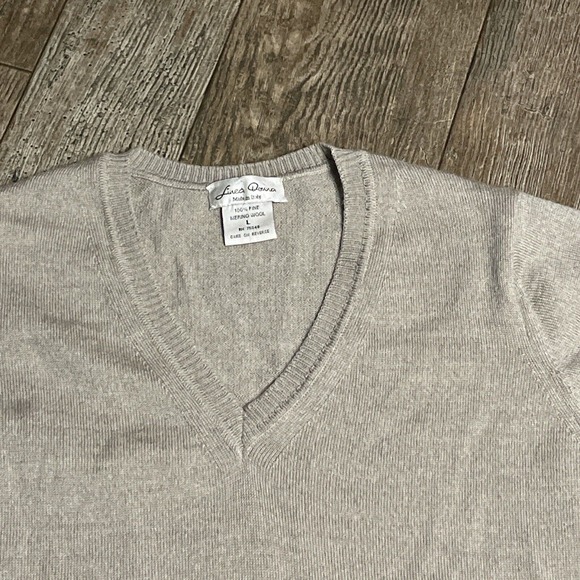 Linea Donna 100% Merino Wool V-Neck Sweater Vintage Tan Womens Large Italy Made - Picture 2 of 5